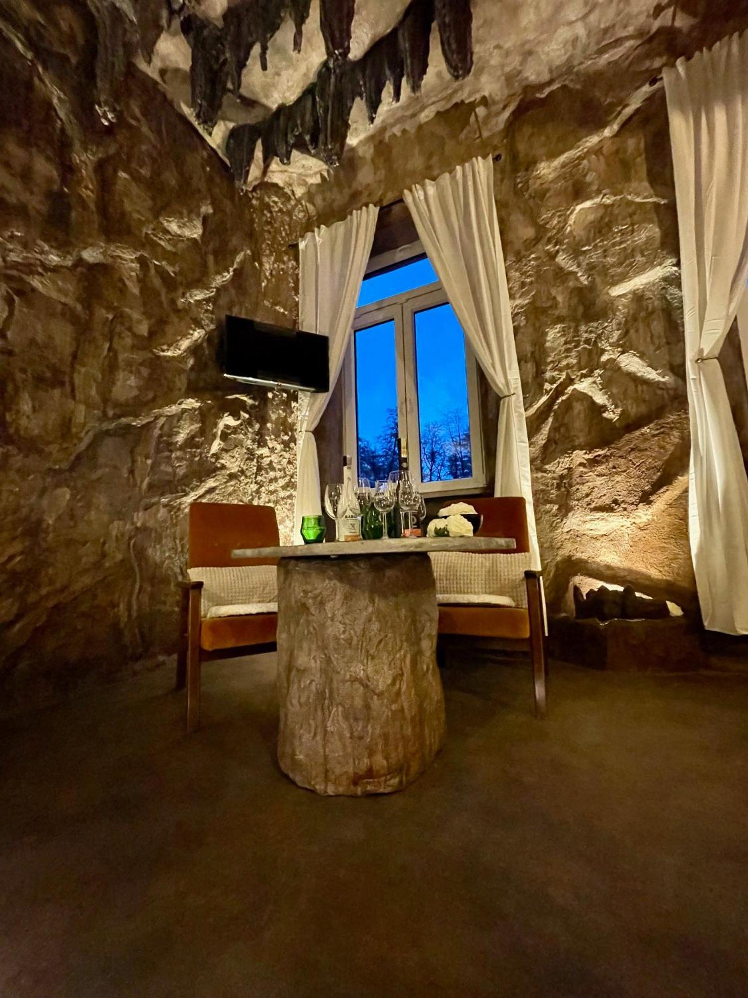 Apartmany V Podzamci V Blizkosti Zamku Blatná Esterno foto