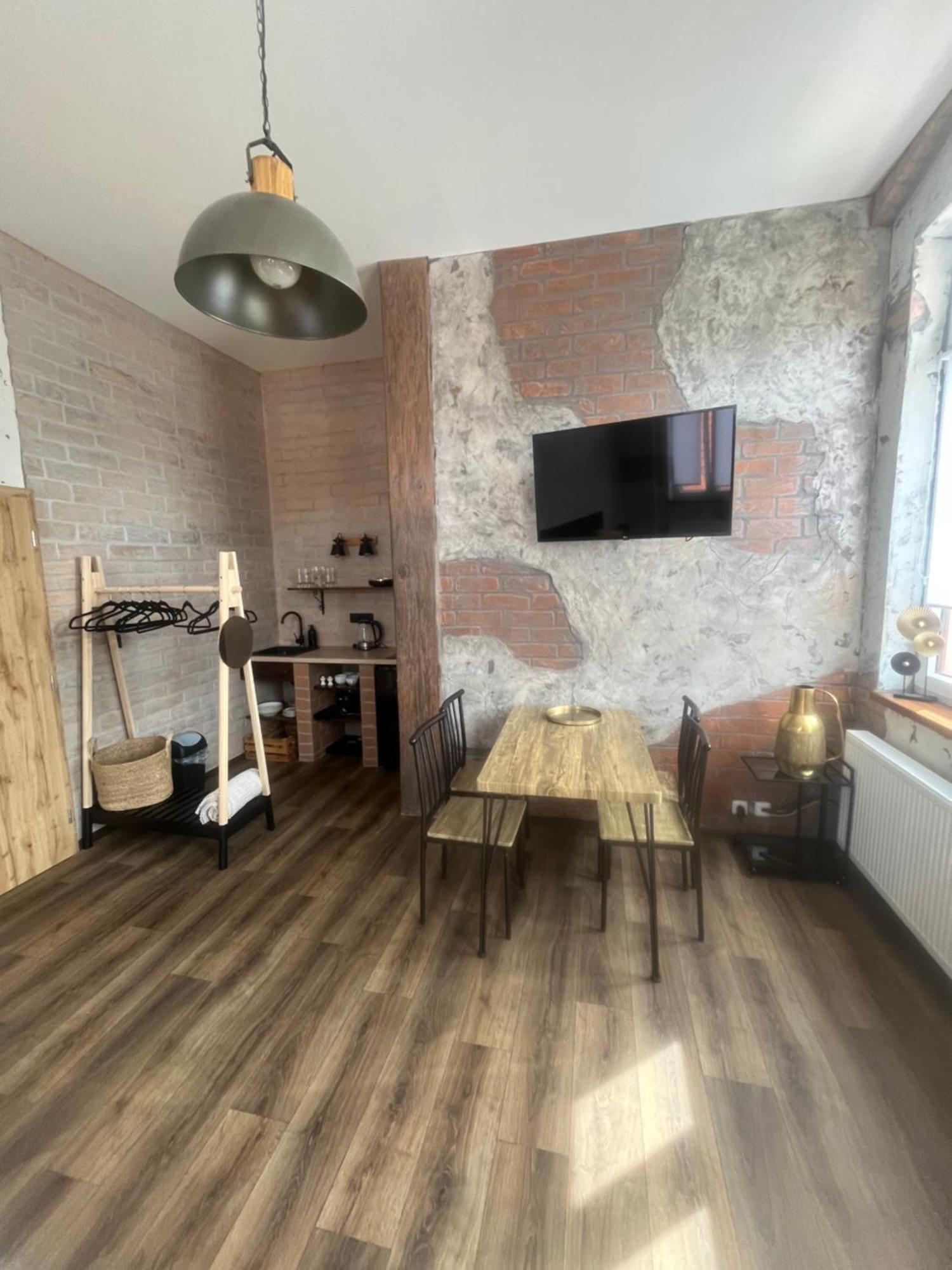 Apartmany V Podzamci V Blizkosti Zamku Blatná Esterno foto