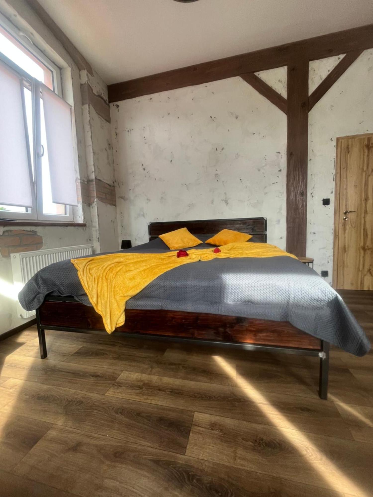 Apartmany V Podzamci V Blizkosti Zamku Blatná Esterno foto